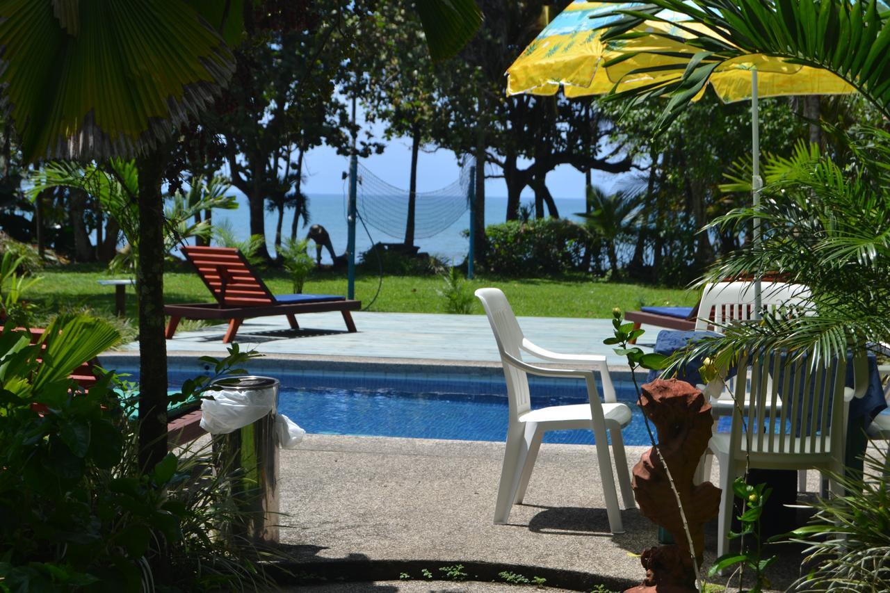 Chalet Y Cabinas Hibiscus Cahuita Ngoại thất bức ảnh